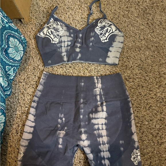 Darc Sport Shorts & Bra - Picture 1 of 4